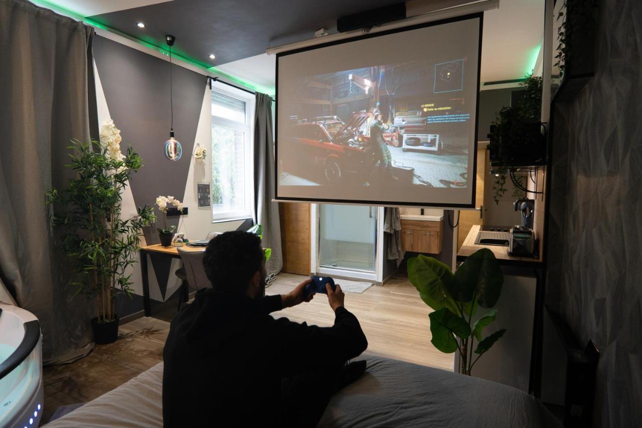 Capsule Color Deluxe Balneo I Ecran Home Cinema I Console De Jeux Trith-Saint-Leger ภายนอก รูปภาพ