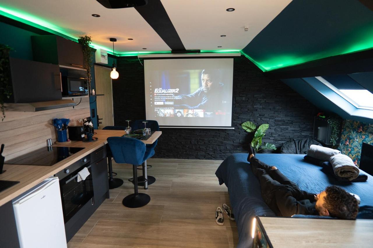 Capsule Color Deluxe Balneo I Ecran Home Cinema I Console De Jeux Trith-Saint-Leger ภายนอก รูปภาพ
