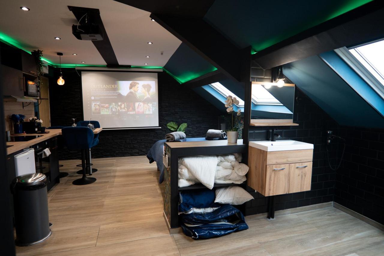 Capsule Color Deluxe Balneo I Ecran Home Cinema I Console De Jeux Trith-Saint-Leger ภายนอก รูปภาพ